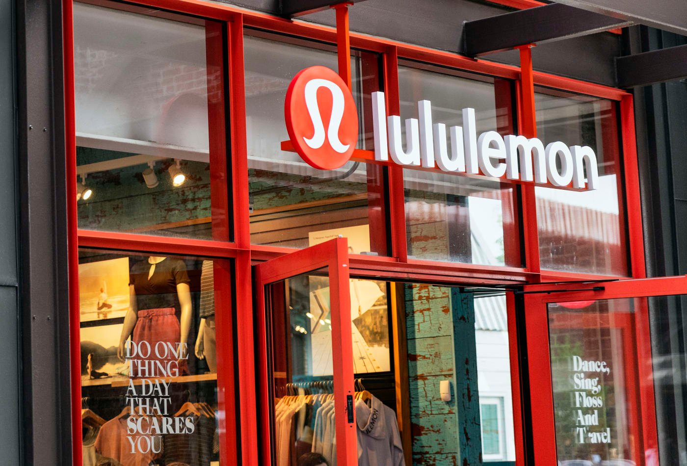lululemon