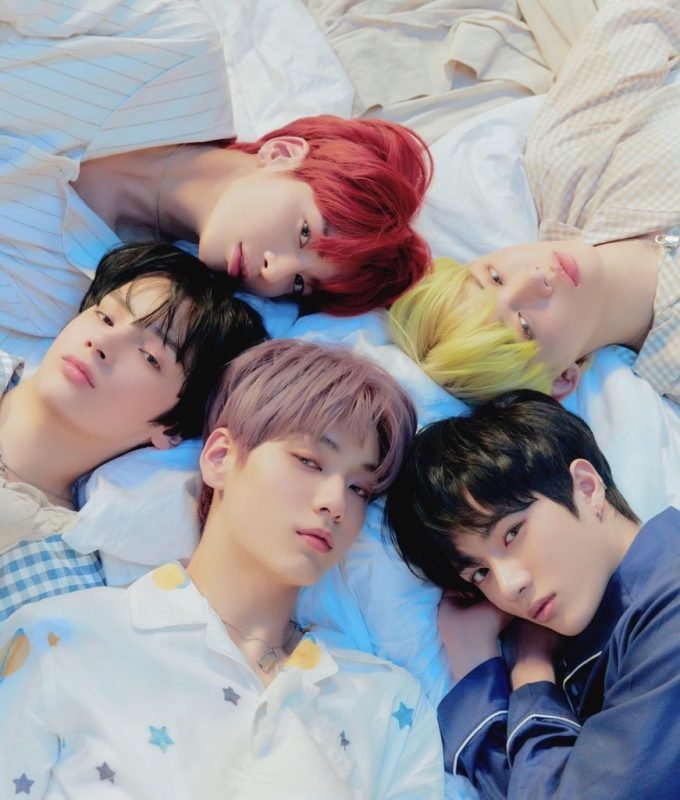 TXT Reveals Starboard Concept Photo of 'Dream Chapter ETERNITY