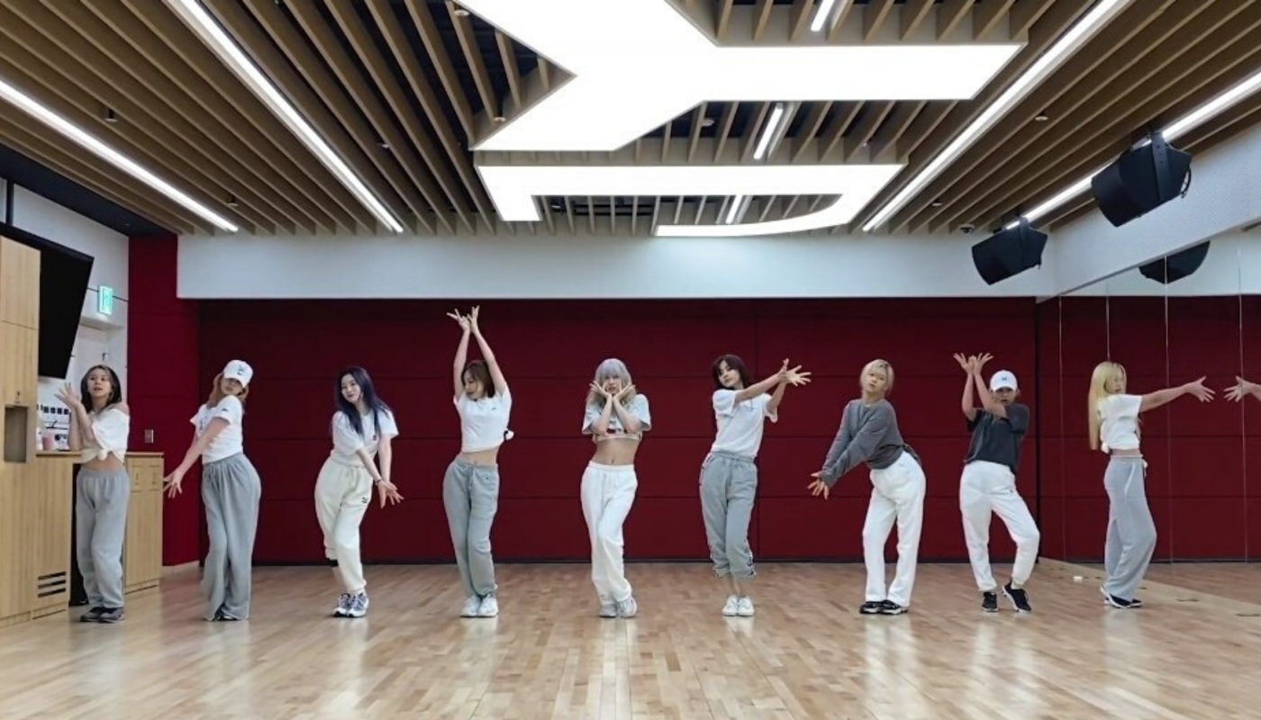 TWICE unveils a More Complete Dance Practice Video of 'Feel Special' than usual