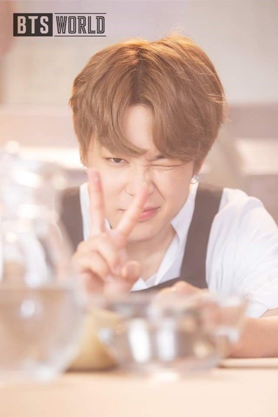 BTS Jimin Reveals Photos on 'BTS World'