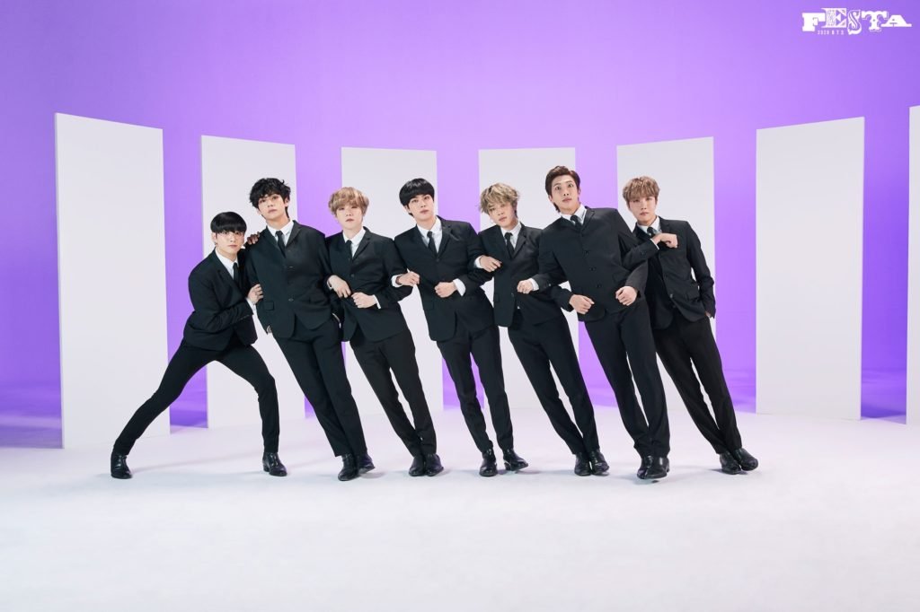 Revealing family photos ahead of BTS' "2020 BTS FESTA"