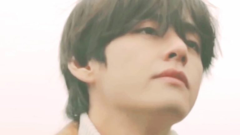 BTS V Appears in Songs of Popular Russian Groups - PRESSREELS