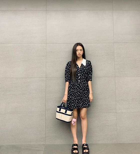 BLACKPINK Jisoo, upload photos on Instagram