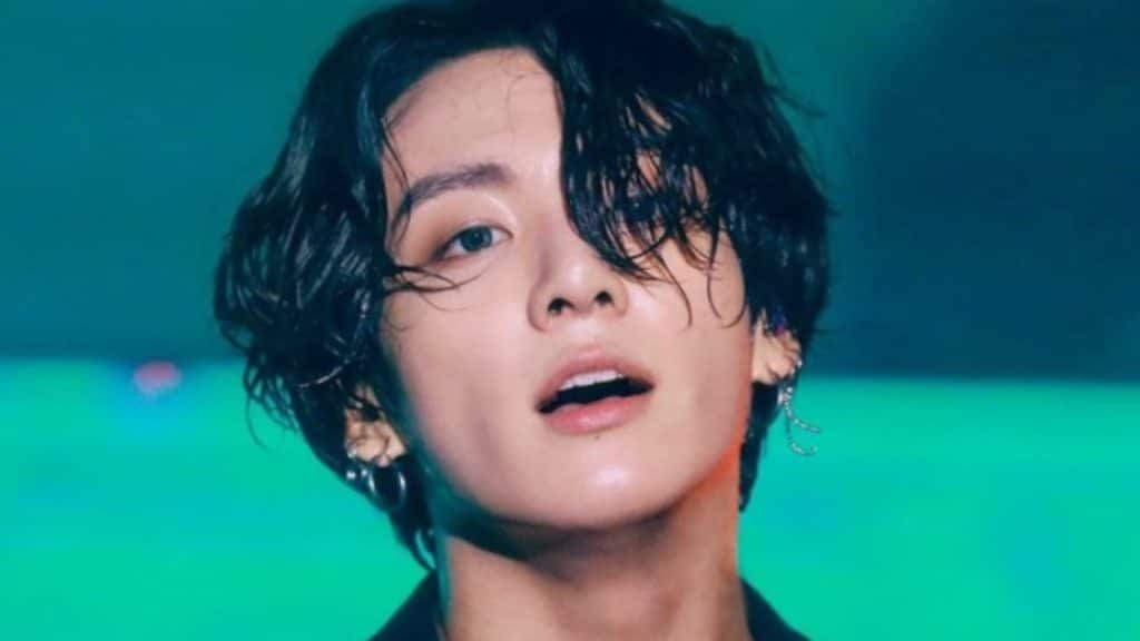 BTS Member Jungkook showed off his visuals