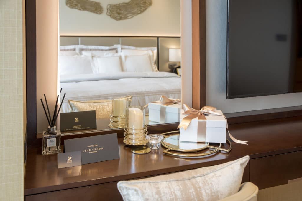 CROWN GOOSE LAUNCHES A 6 STAR HOTEL GRAND MERCURE ROOM PACKAGE