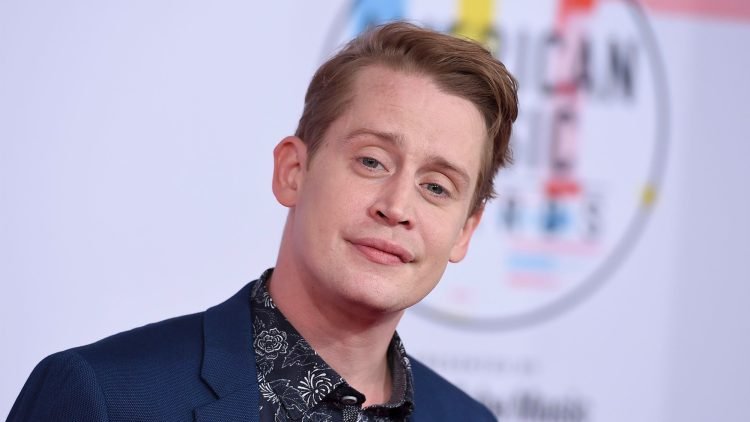 Mandatory Credit: Photo by Jordan Strauss/Invision/AP/Shutterstock (9919820ev)
Macaulay Culkin arrives at the American Music Awards, at the Microsoft Theater in Los Angeles
2018 American Music Awards - Arrivals, Los Angeles, USA - 09 Oct 2018